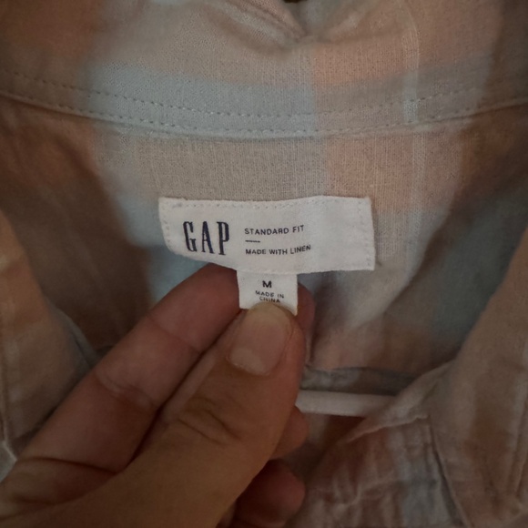 **4 for $20** Gap Button Ups - Picture 2 of 7